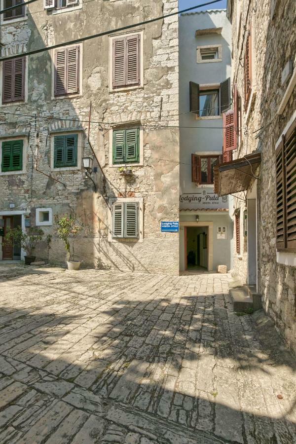 Old Town Apartments In City Center Pula Zewnętrze zdjęcie